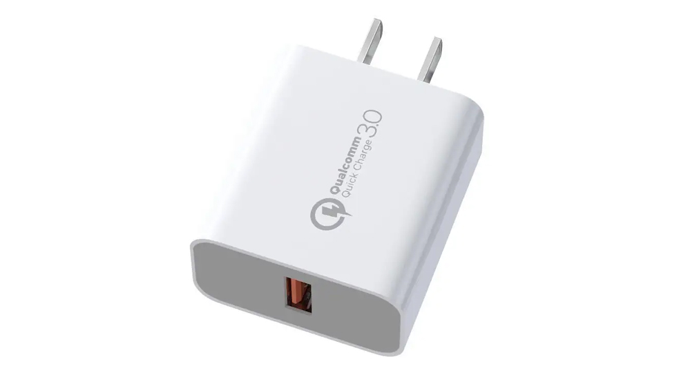 保障手機充電安全：充電器外殼用青島中新華美阻燃PC料！
